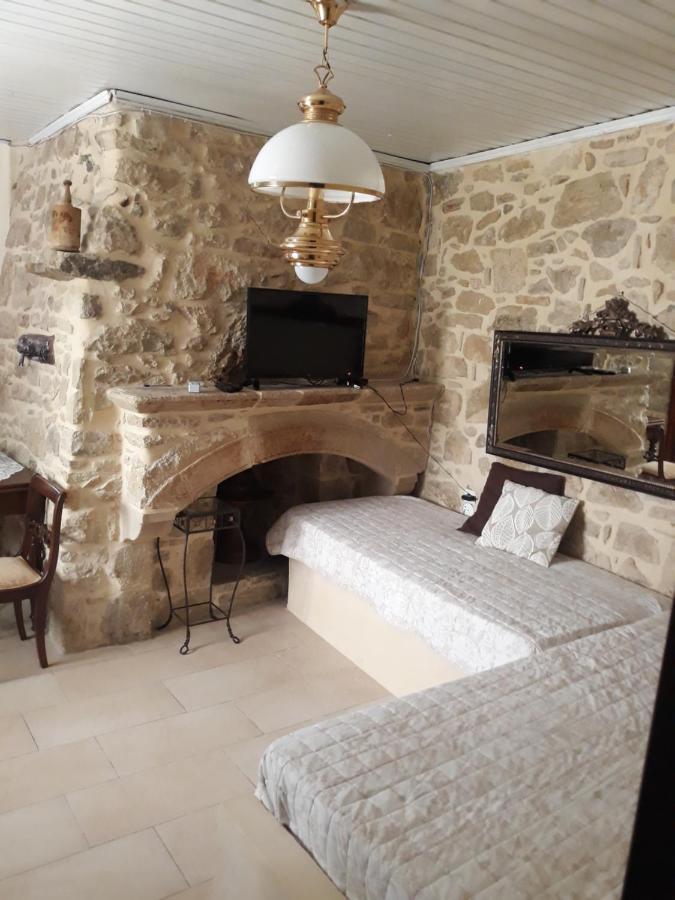 Maison d'hôtes Kritikies Elaia à Pitsidia Extérieur photo
