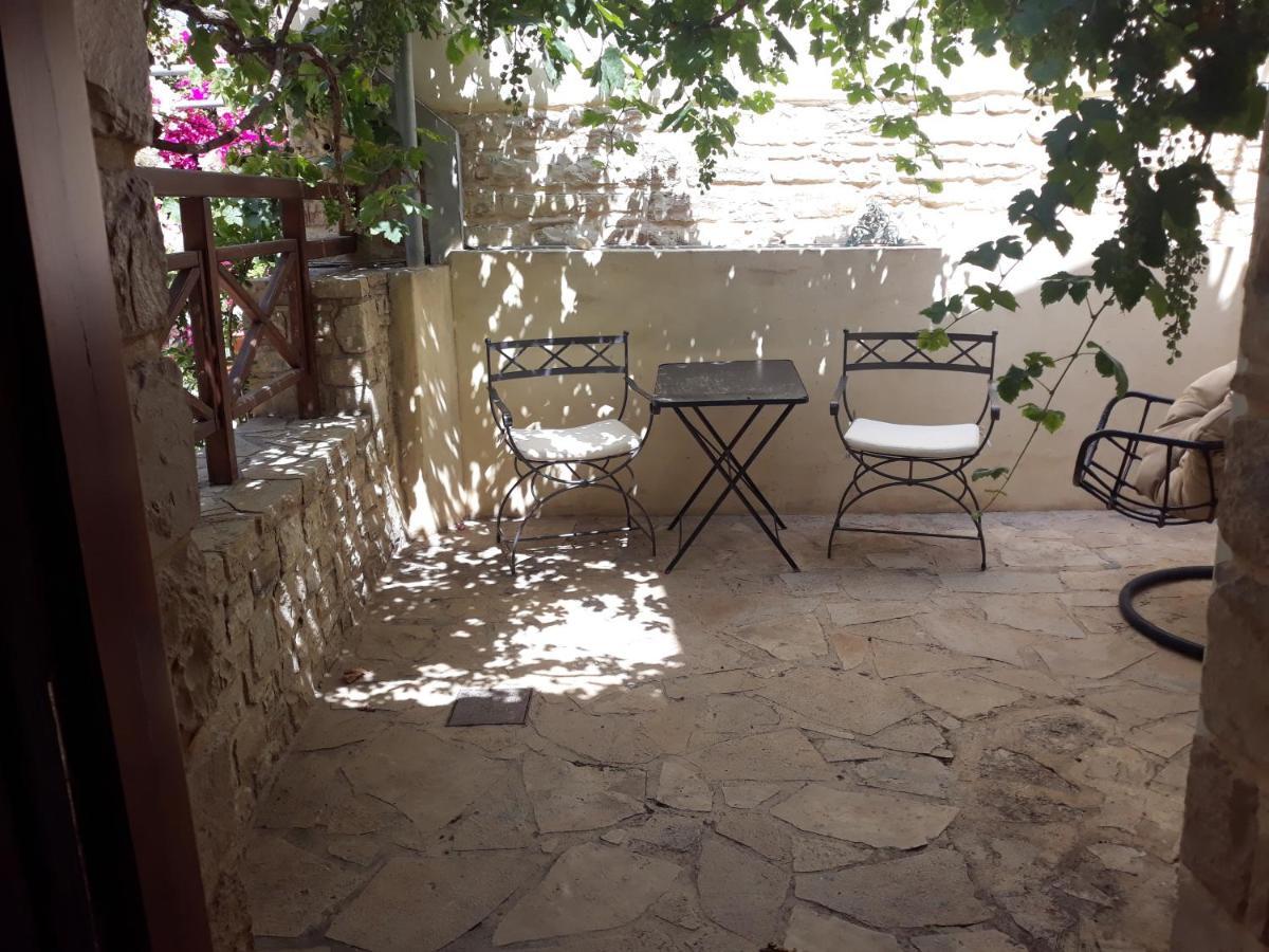 Maison d'hôtes Kritikies Elaia à Pitsidia Extérieur photo